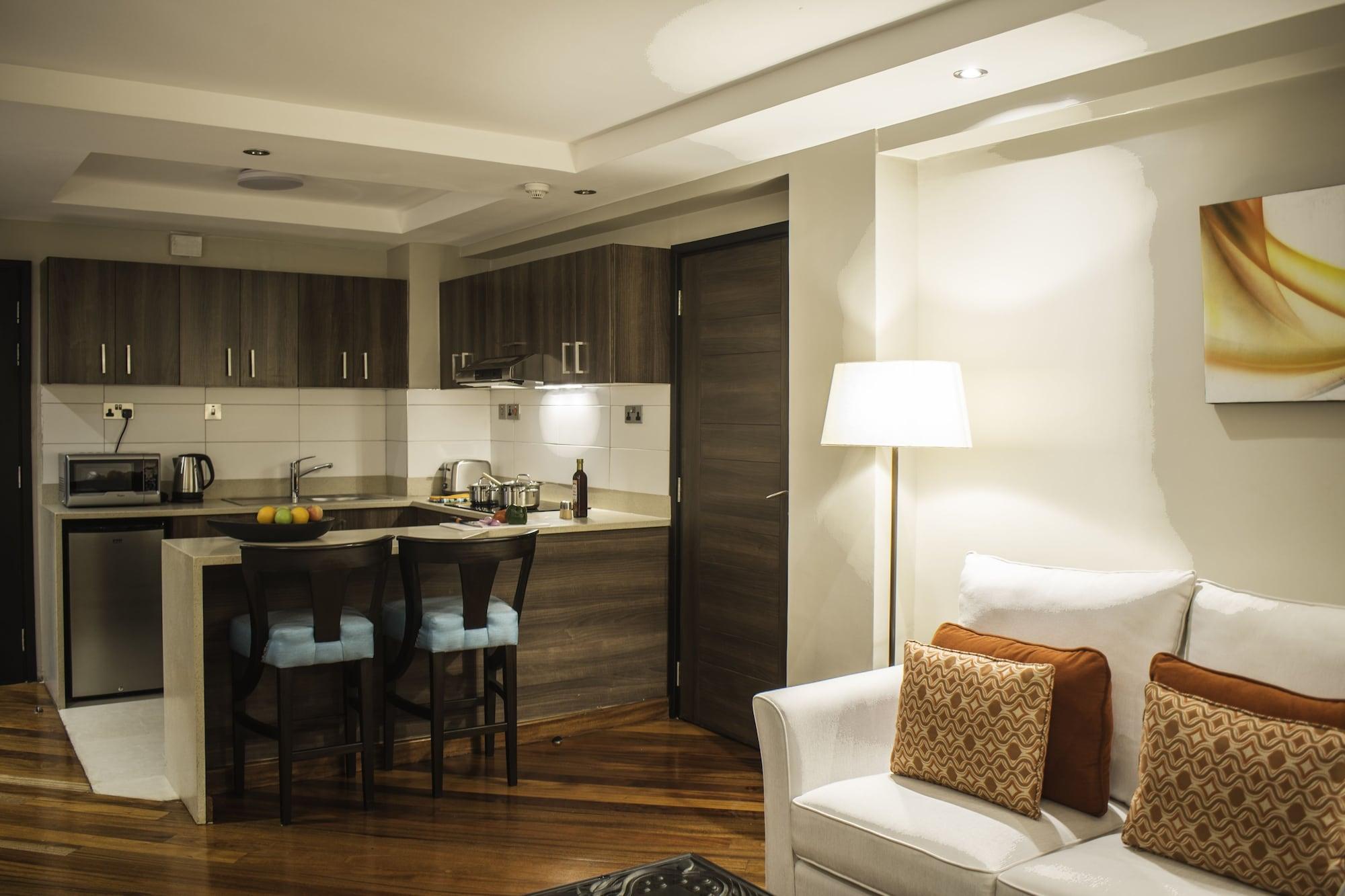 Longonot Place Serviced Apartment-Nairobi, City Centre Cbd ภายนอก รูปภาพ
