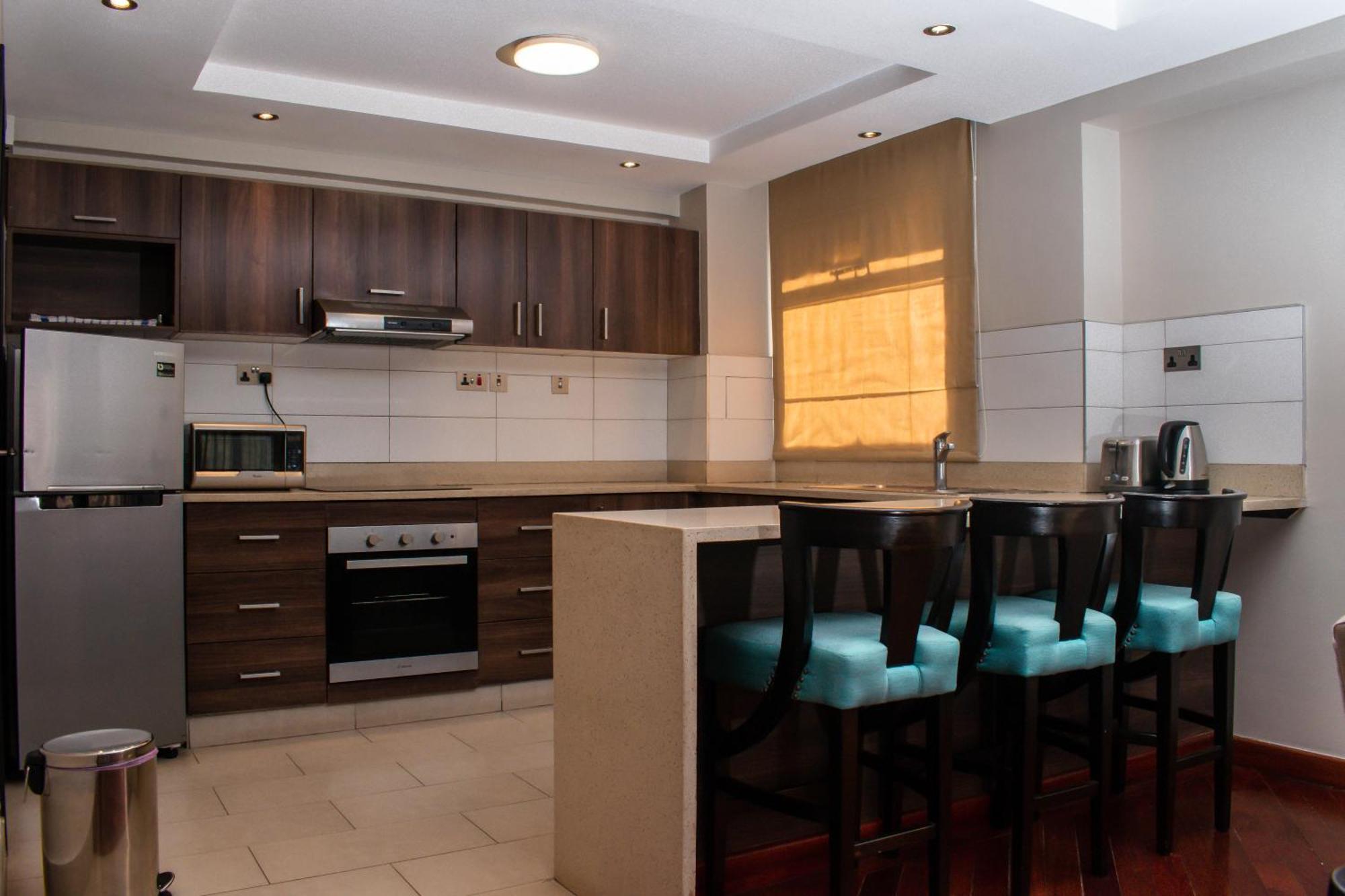 Longonot Place Serviced Apartment-Nairobi, City Centre Cbd ภายนอก รูปภาพ