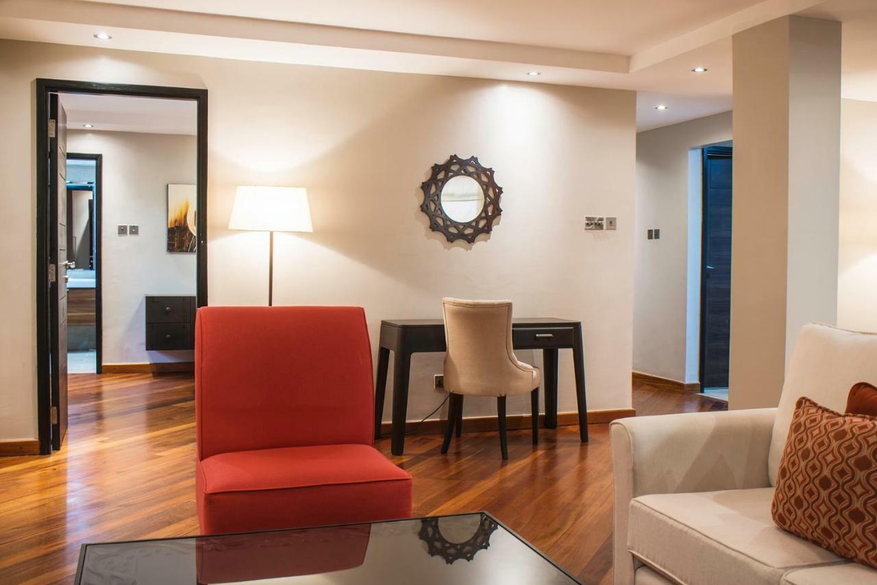 Longonot Place Serviced Apartment-Nairobi, City Centre Cbd ภายนอก รูปภาพ